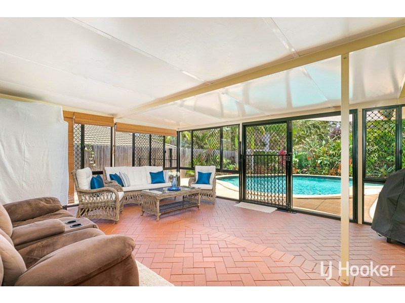 9 Farnham Street, Wellington Point QLD 4160