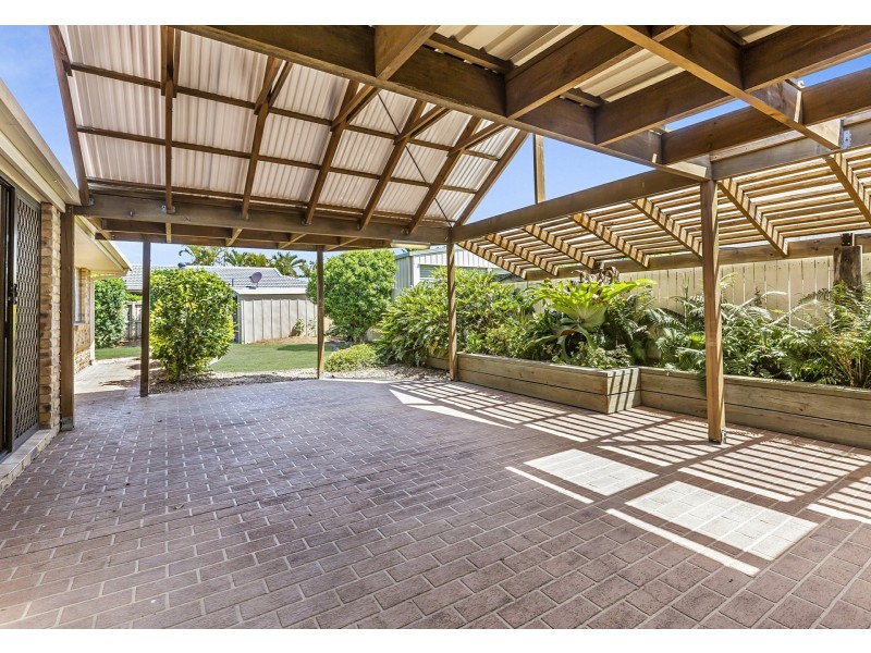 9 Pin Oak Crescent, Victoria Point QLD 4165