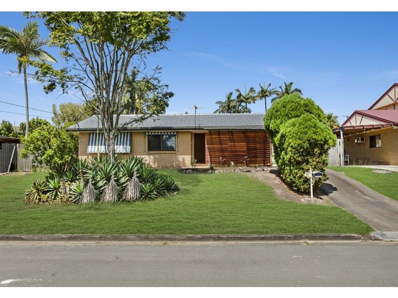 16 Wren Street, Birkdale QLD 4159