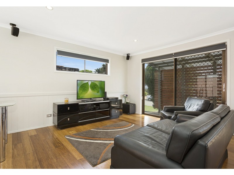 16 Wren Street, Birkdale QLD 4159