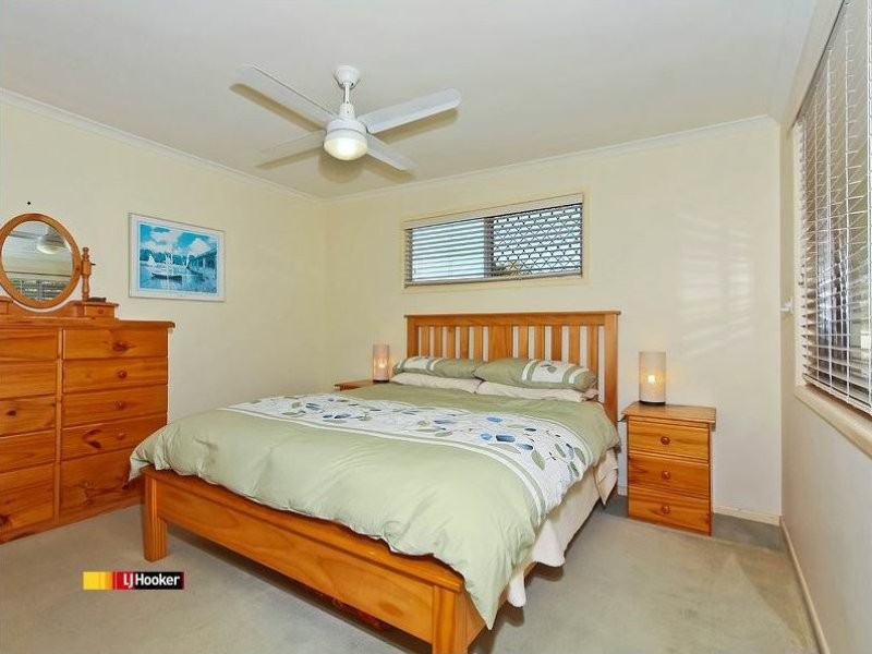 18 Victor Street, Birkdale QLD 4159