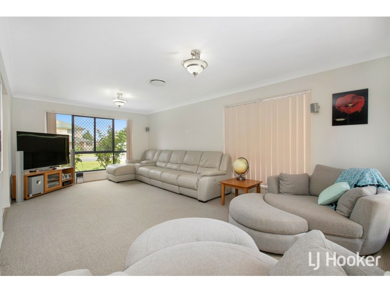 7 Burbank Road, Birkdale QLD 4159