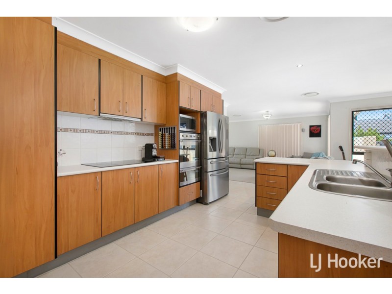 7 Burbank Road, Birkdale QLD 4159