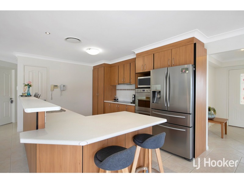 7 Burbank Road, Birkdale QLD 4159