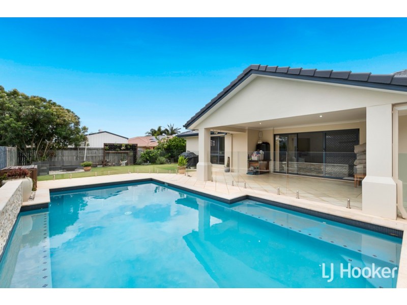 7 Burbank Road, Birkdale QLD 4159