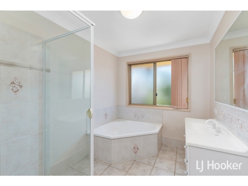 16 Queensbury Court, Wellington Point QLD 4160