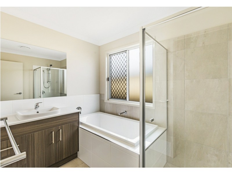 84 Delancey Street, Ormiston QLD 4160