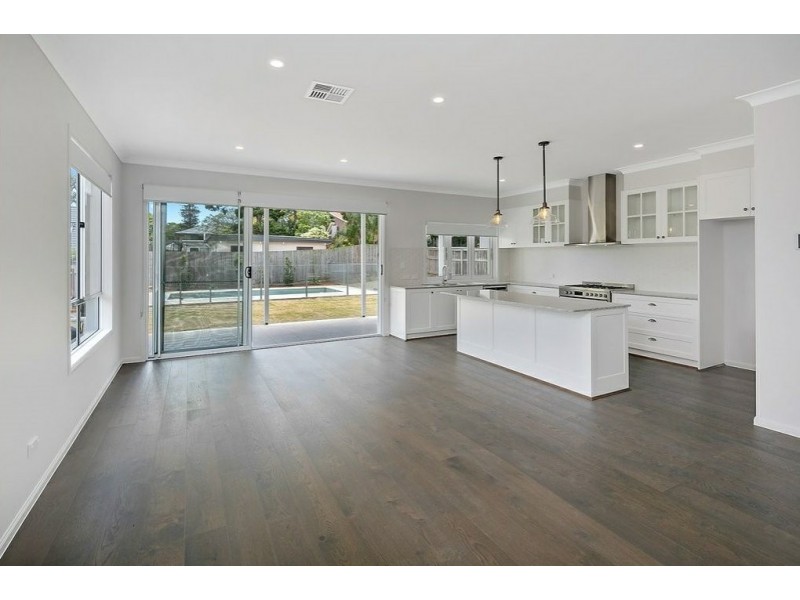 6 Como Street, Ormiston QLD 4160