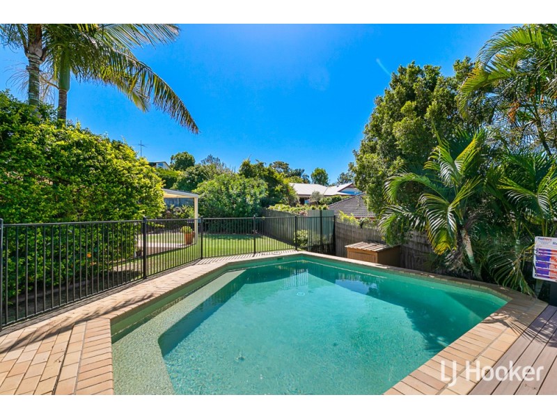 3 Burwana Place, Wellington Point QLD 4160