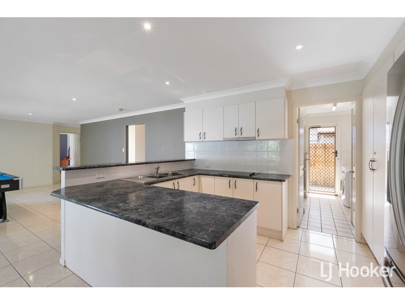 3 Cranston Street, Wynnum West QLD 4178