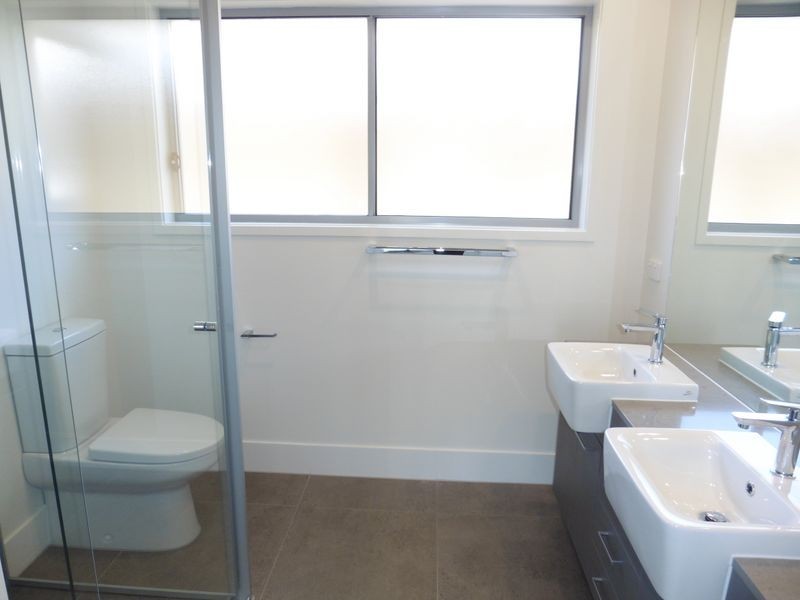 39A Unwin Road North, Redland Bay QLD 4165