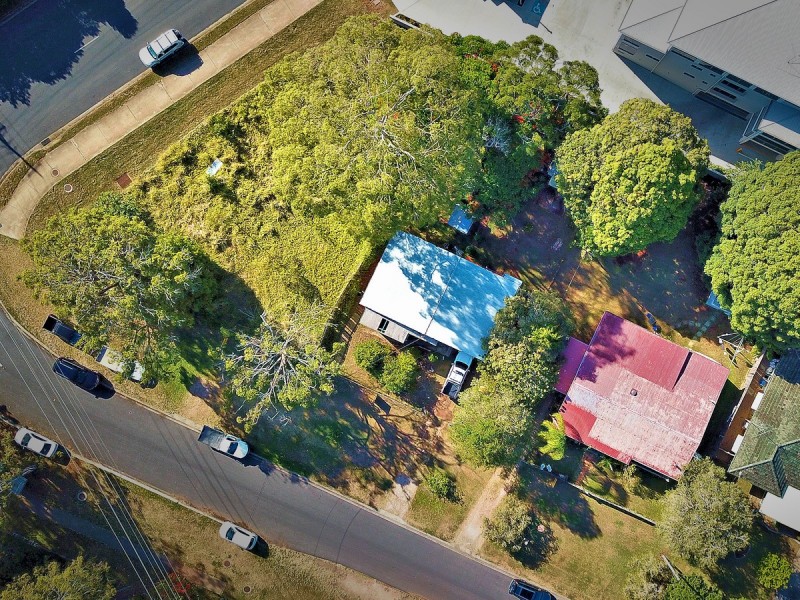 52-56 Shore Street East, Cleveland QLD 4163