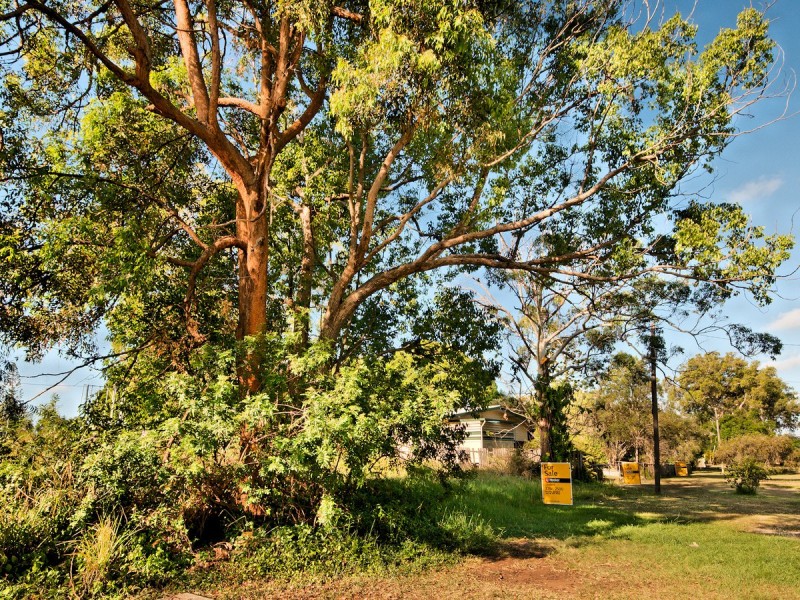 52-56 Shore Street East, Cleveland QLD 4163