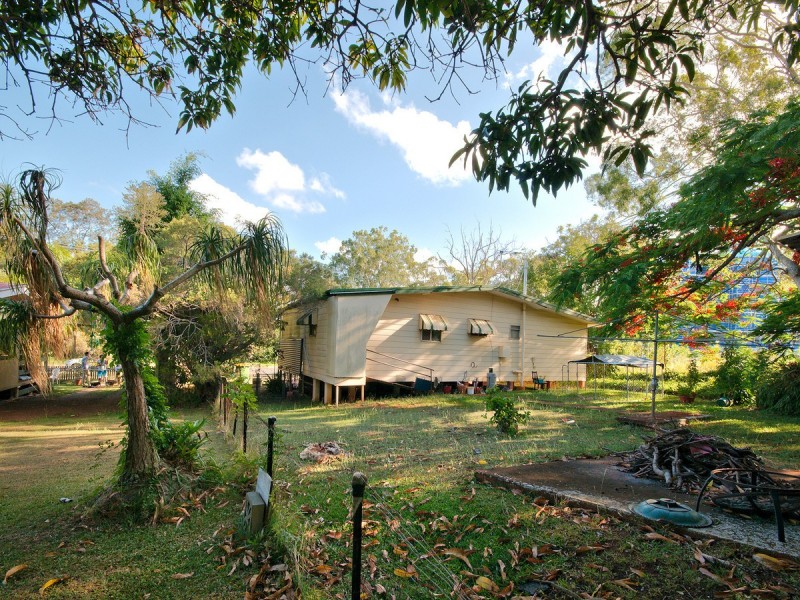 52-56 Shore Street East, Cleveland QLD 4163