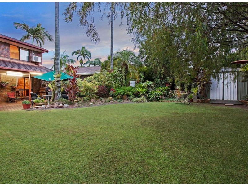 9 Harding Crescent, Cleveland QLD 4163