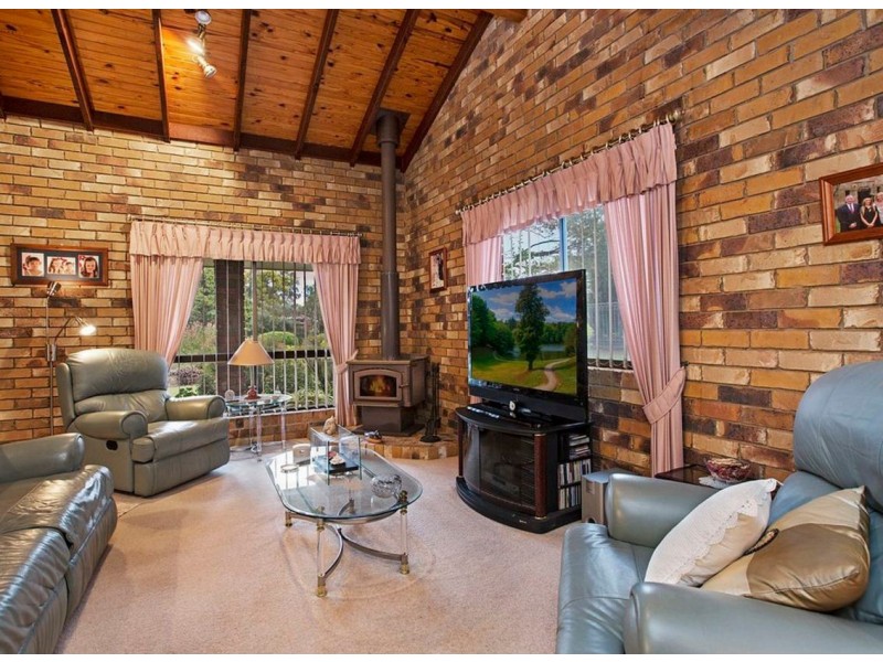 9 Harding Crescent, Cleveland QLD 4163