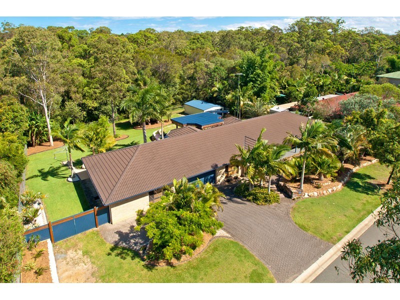 12 Grevillea Street, Redland Bay QLD 4165