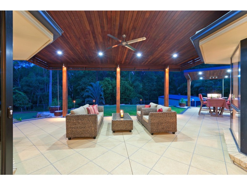 12 Grevillea Street, Redland Bay QLD 4165