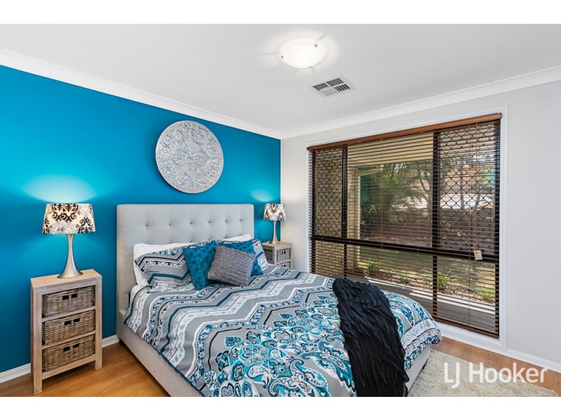 12 Grevillea Street, Redland Bay QLD 4165