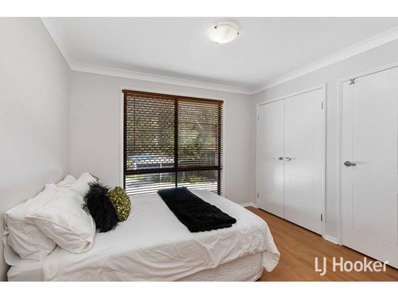 12 Grevillea Street, Redland Bay QLD 4165