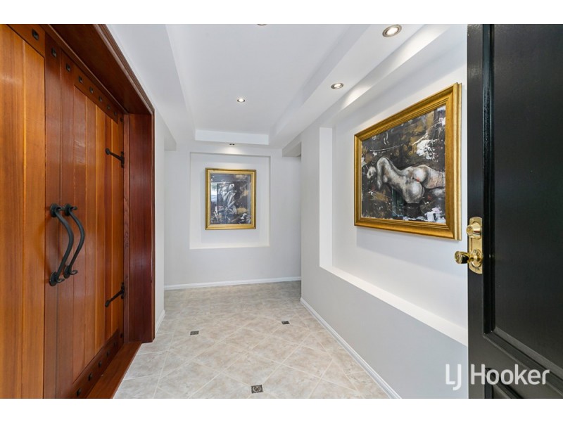 12 Grevillea Street, Redland Bay QLD 4165