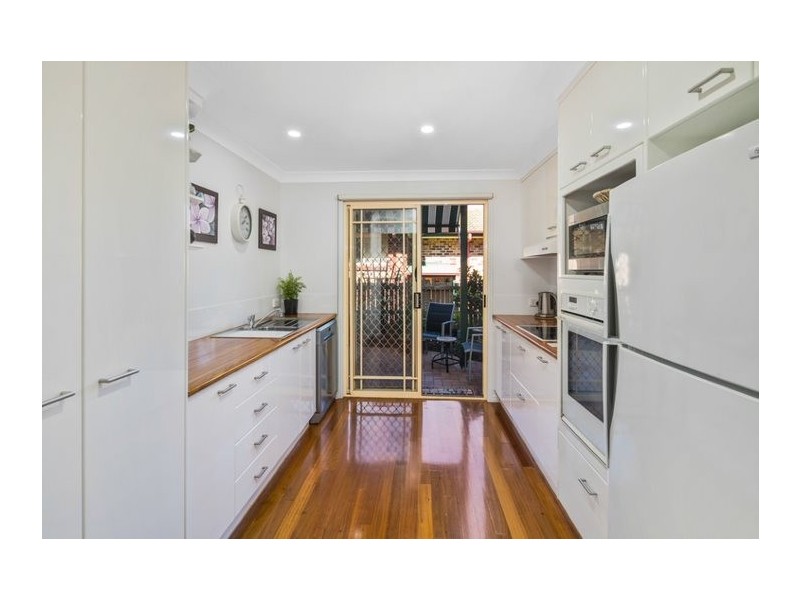 12/127 Shore Street North, Cleveland QLD 4163