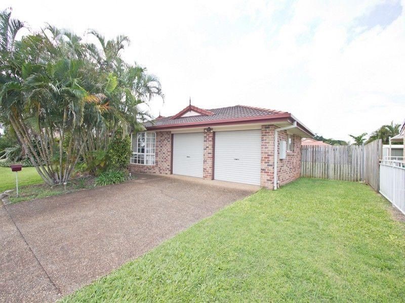 33 School Road, Victoria Point QLD 4165