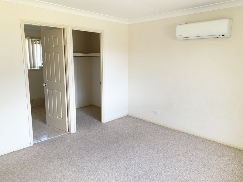 33 School Road, Victoria Point QLD 4165