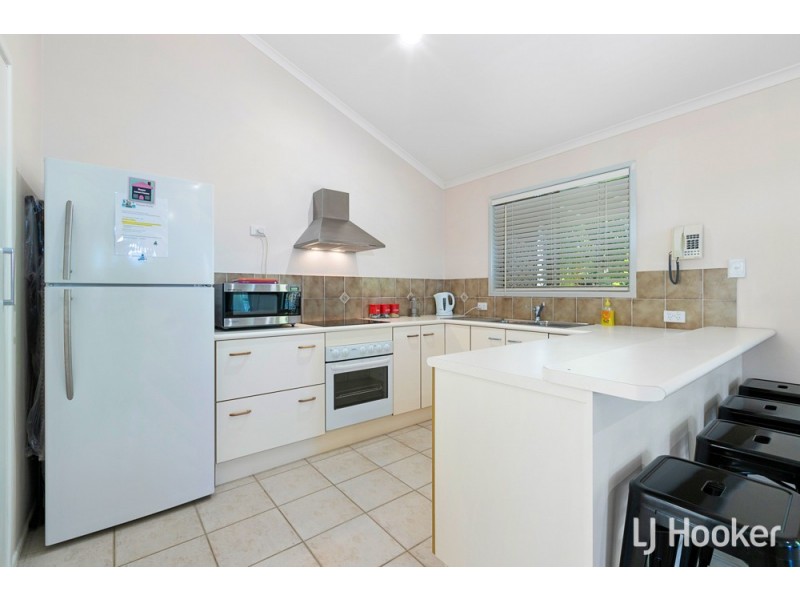 7 Perulpa Street, Coochiemudlo Island QLD 4184