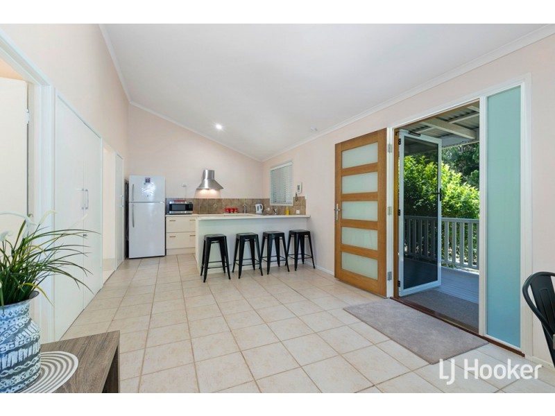 7 Perulpa Street, Coochiemudlo Island QLD 4184