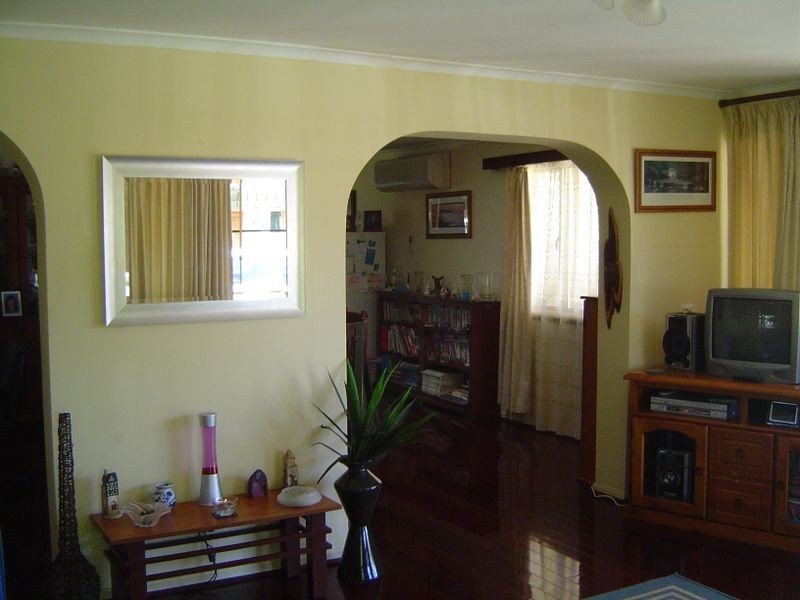 8 Sherrin Court, Cleveland QLD 4163