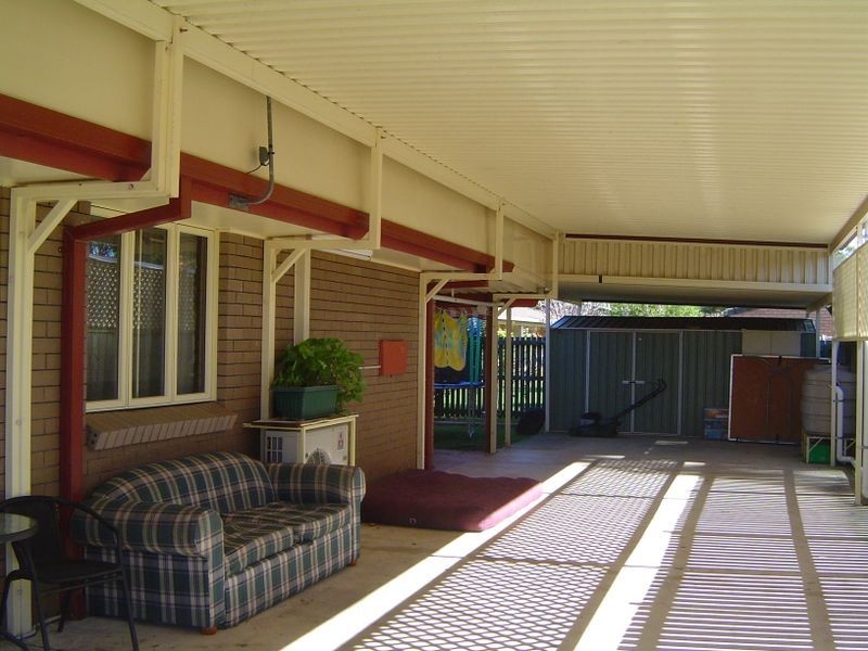 8 Sherrin Court, Cleveland QLD 4163