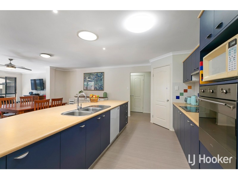 3 Schonrock Street, Wellington Point QLD 4160