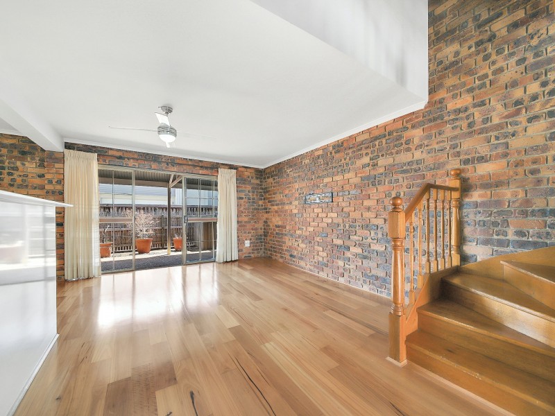4/76 Main Road, Wellington Point QLD 4160