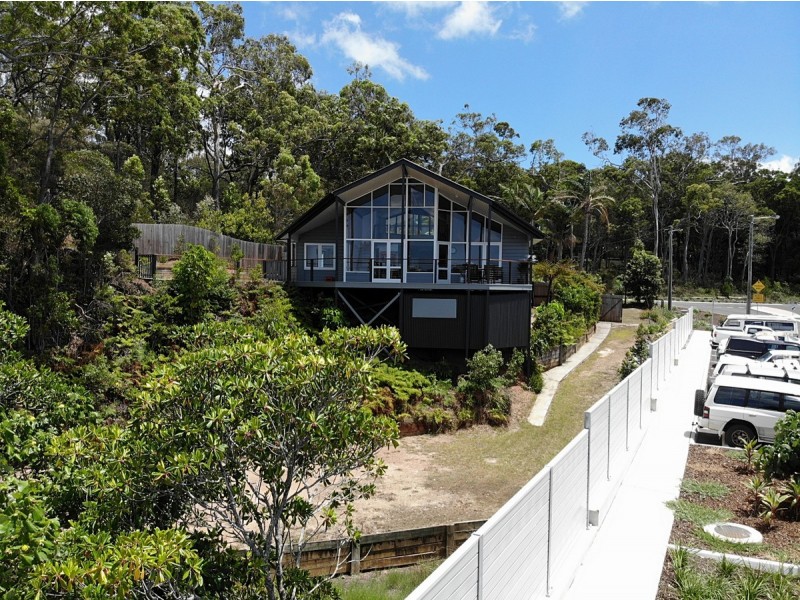 12 Russell Terrace, Macleay Island QLD 4184