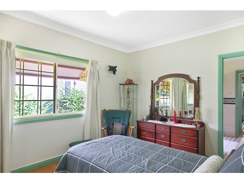 36 Melaleuca Drive, Lamb Island QLD 4184
