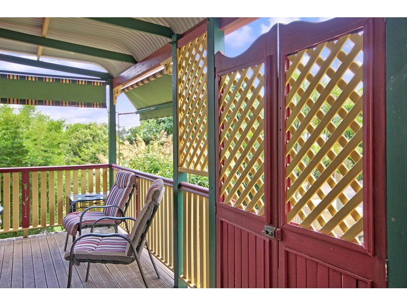 36 Melaleuca Drive, Lamb Island QLD 4184