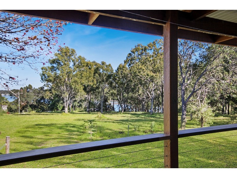 7 Brook Haven, Lamb Island QLD 4184