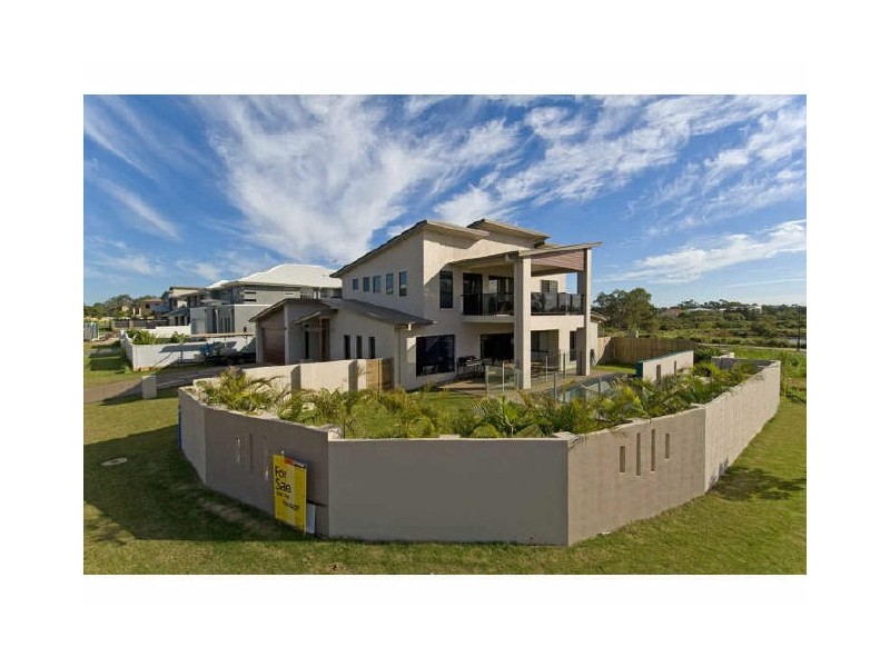 1 Baycrest Place, Thornlands QLD 4164