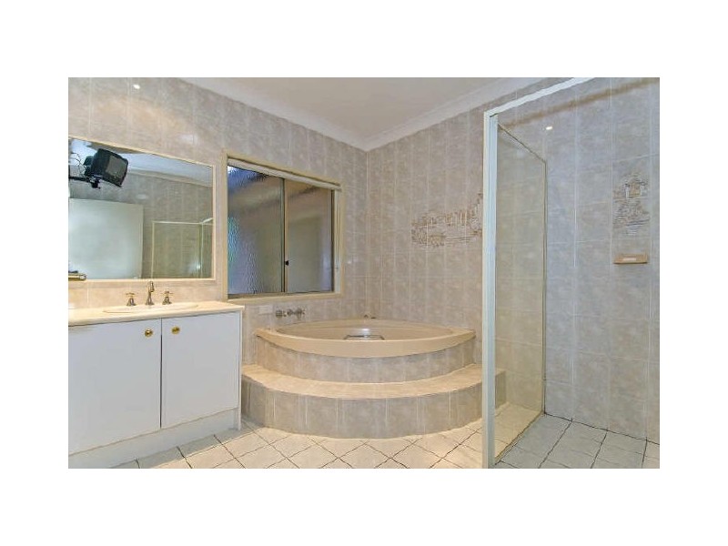67 Campbell Road, Sheldon QLD 4157