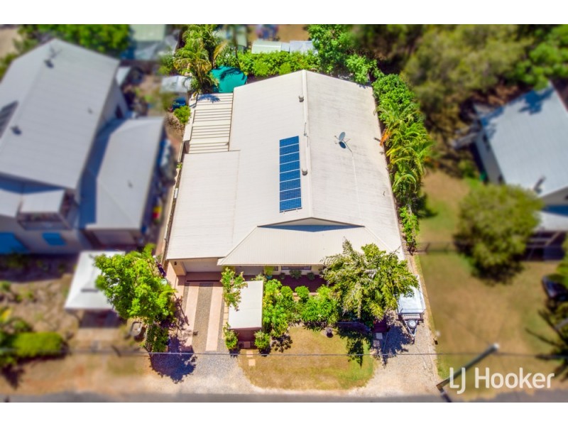 19 Moonah Street, Coochiemudlo Island QLD 4184