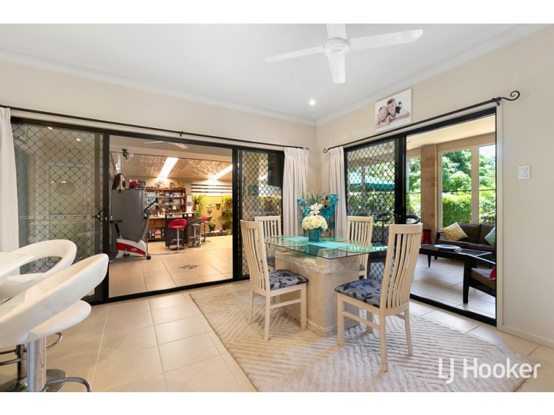 19 Moonah Street, Coochiemudlo Island QLD 4184