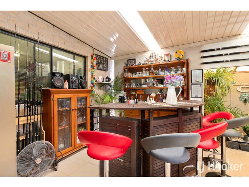 19 Moonah Street, Coochiemudlo Island QLD 4184