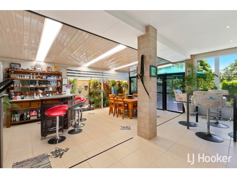 19 Moonah Street, Coochiemudlo Island QLD 4184