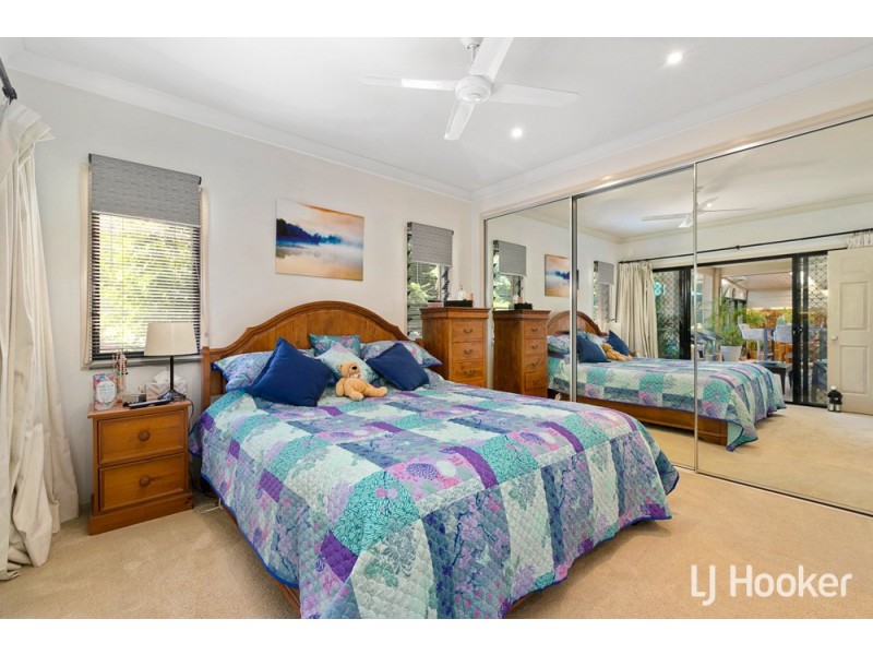 19 Moonah Street, Coochiemudlo Island QLD 4184