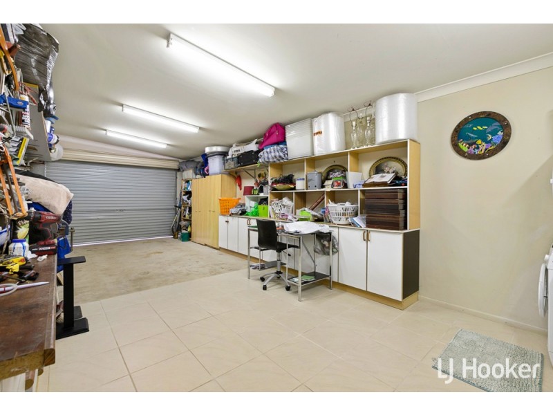 19 Moonah Street, Coochiemudlo Island QLD 4184