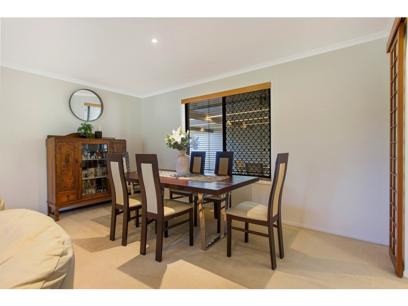 5 Pavetta Court, Redland Bay QLD 4165