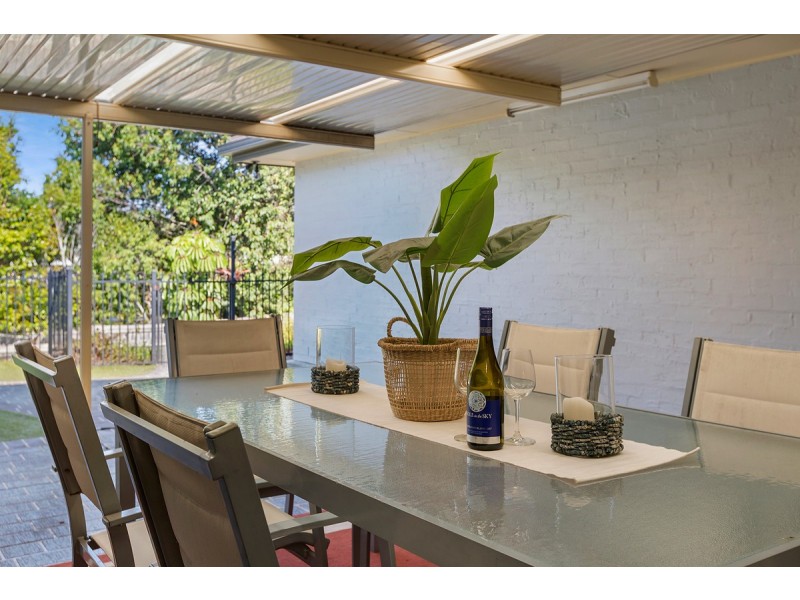 5 Pavetta Court, Redland Bay QLD 4165