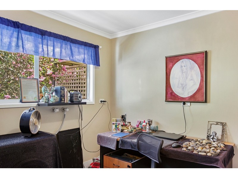 62 Elizabeth Street, Coochiemudlo Island QLD 4184