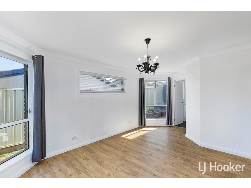 18 Newlands Street, Redland Bay QLD 4165